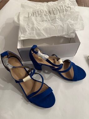 NEW Royal Blue Strappy Block Heel Sandals size 8